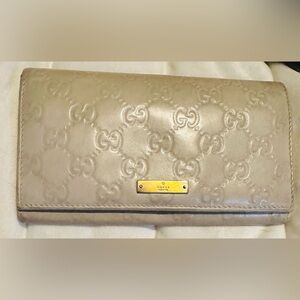 Gucci Cream Guccissima Embossed Leather Flap Continental Wallet GUC